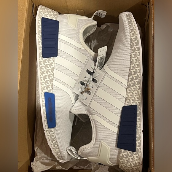 Adidas NMD_R1 Men’s Size 9 Shoes White with Blue accent - Picture 7 of 7